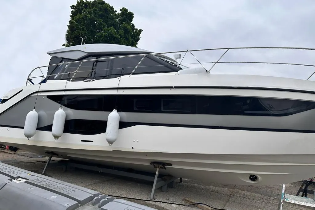 Bavaria Yachts SR36 gebraucht - Foto 1