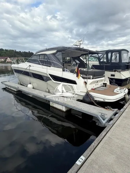 Bavaria Yachts S 40 HT used - photo 1