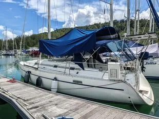 Beneteau Oceanis 331 2001 in Langkawi usato - foto 1