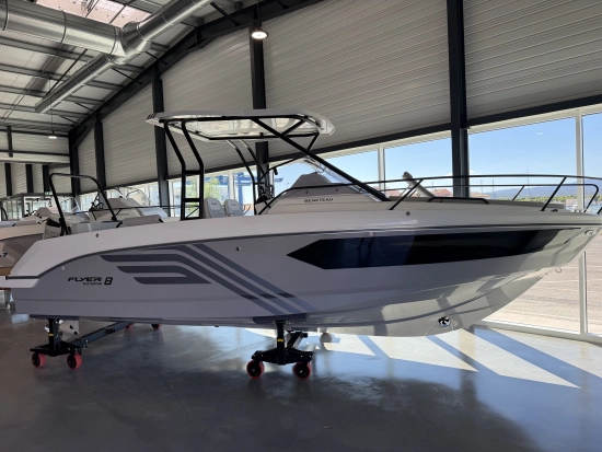 Beneteau Flyer 8 SUNdeck v2 usato - foto 1