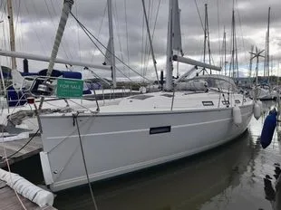 Bavaria Yachts Cruiser 40 Avantgarde (Farr) usato - foto 1 Bavaria Yachts Cruiser 40 Avantgarde (Farr) usato - foto 1