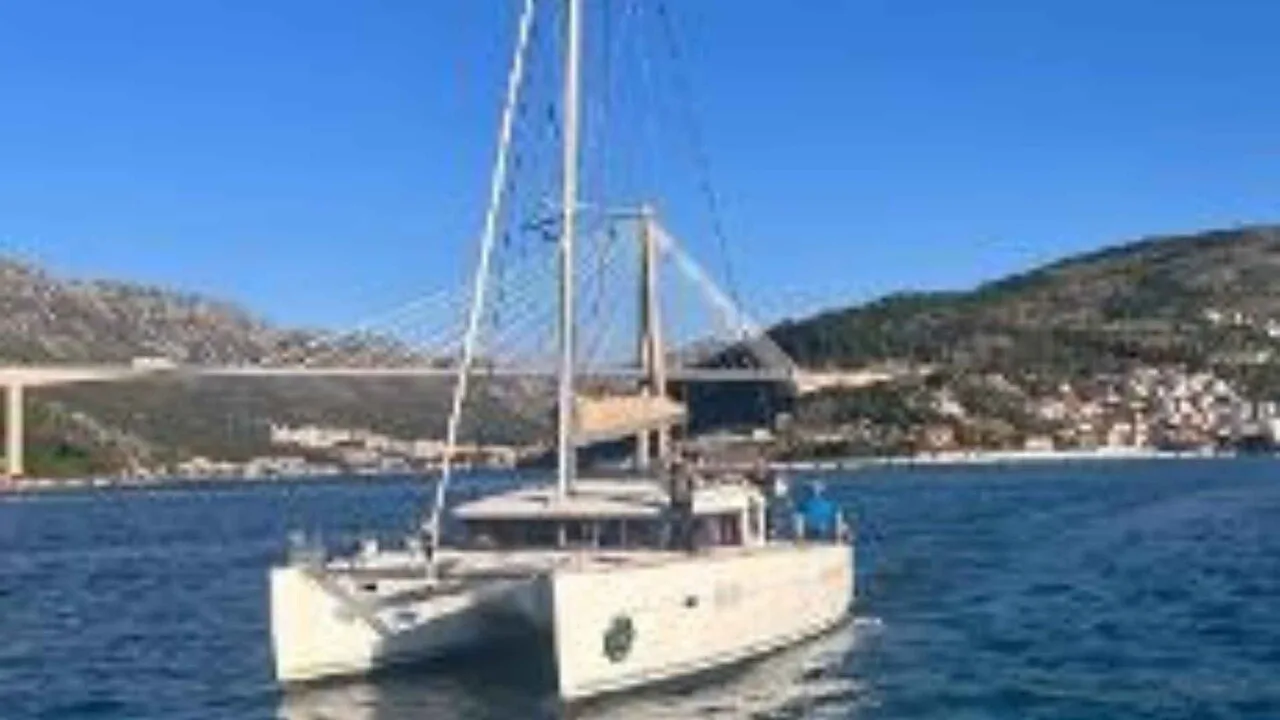 Lagoon 400 S2 gebraucht - Foto 1