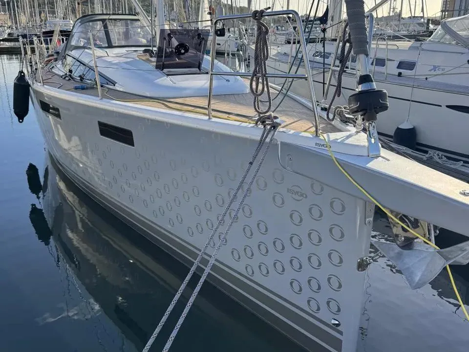Hanse Yachts AG Dehler 38 SQ gebraucht - Foto 1