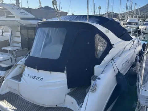 Atlantis 42 used - photo 1