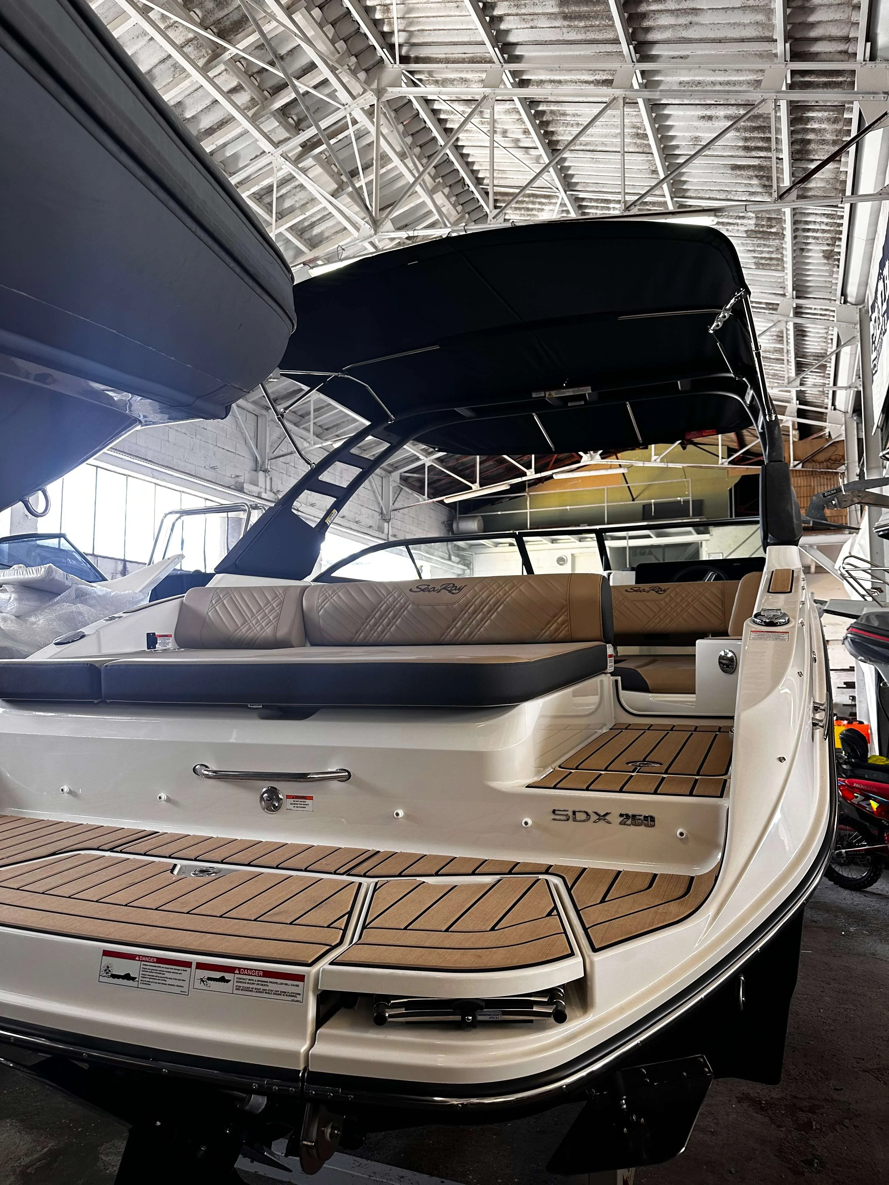 Sea Ray 250 SDX gebraucht - Foto 1