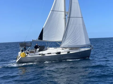 Bavaria Yachts Cruiser 39 used - photo 1