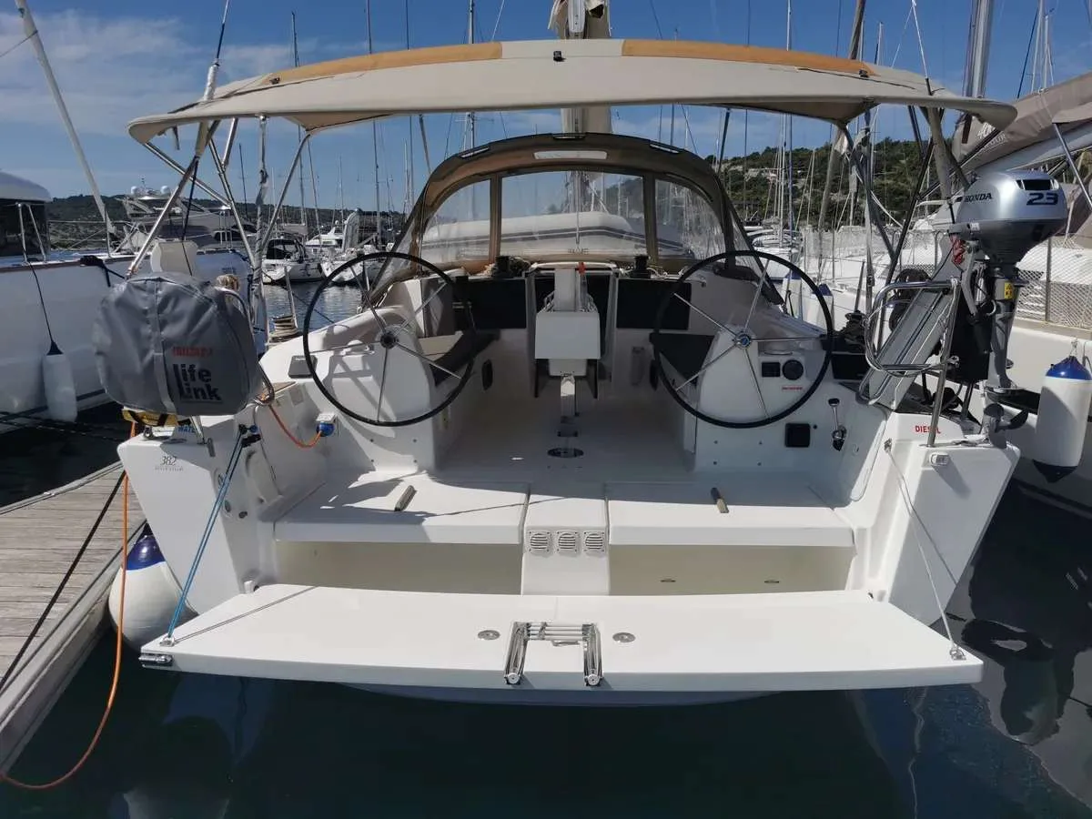 Dufour 382 GRAND LARGE gebraucht - Foto 1