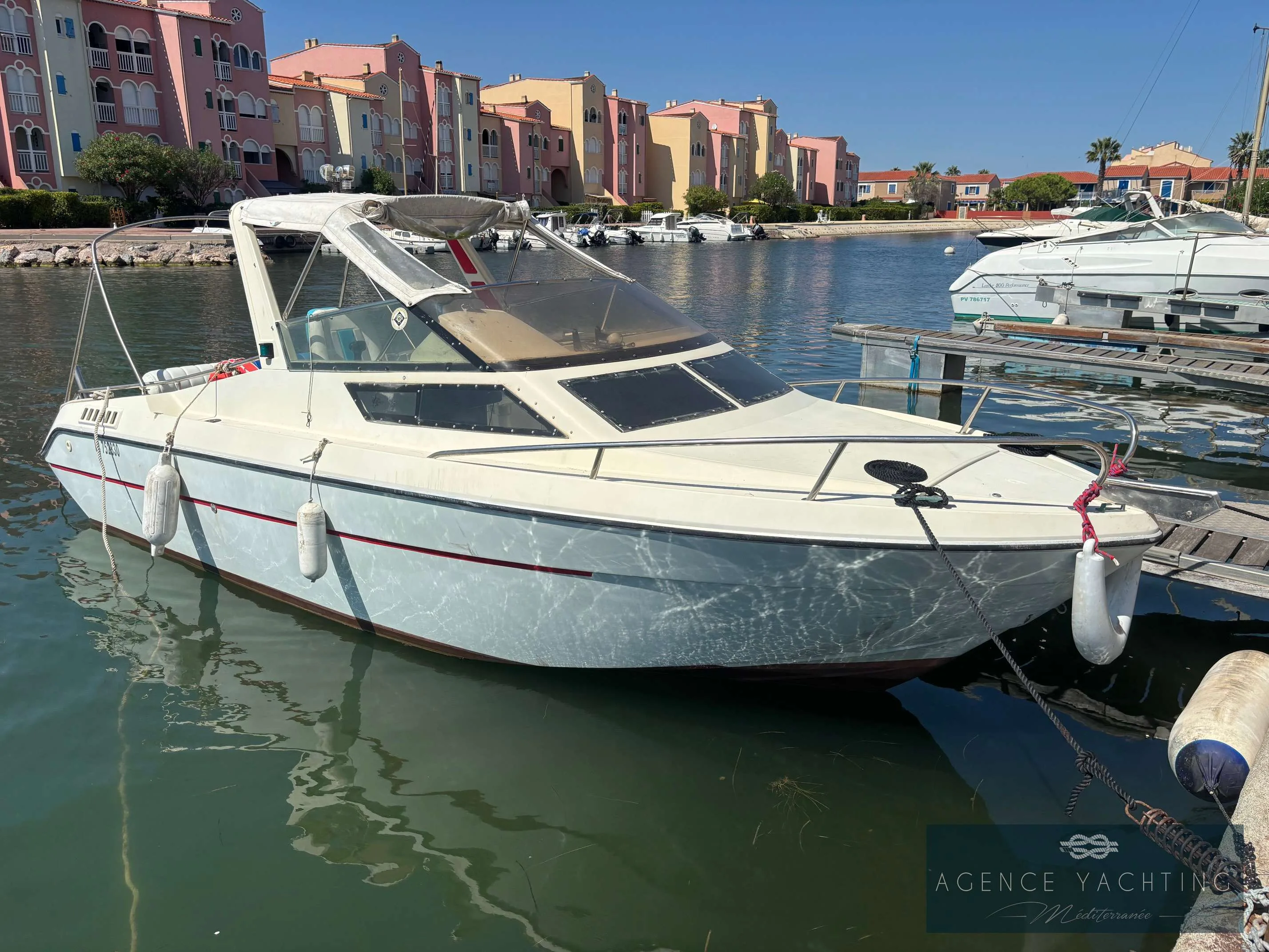 Jeanneau LEADER 650 PERFORMANCE gebraucht - Foto 1
