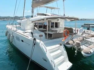 Lagoon 450 F gebraucht - Foto 1