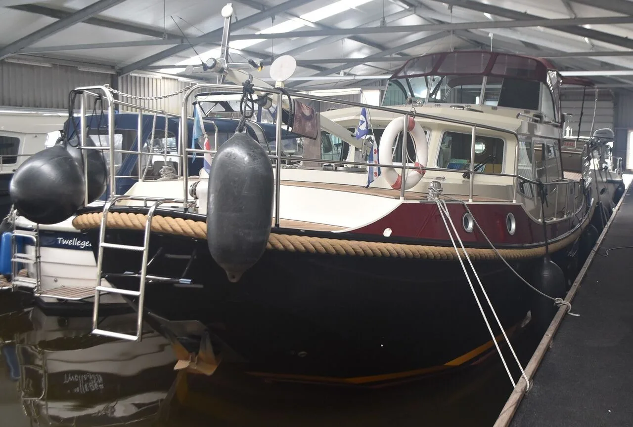 Linssen 380 AC used - photo 1