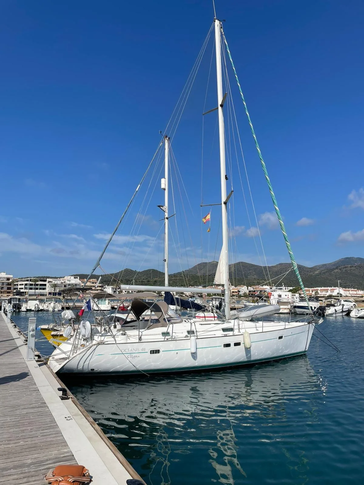 Beneteau Oceanis 411 used - photo 1