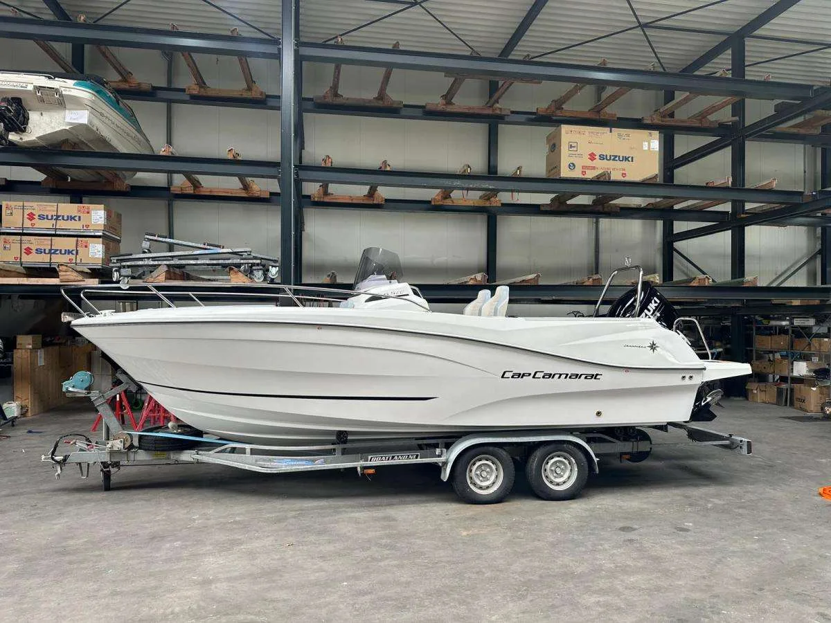 Jeanneau CAP CAMARAT 6.5 CC usato - foto 1