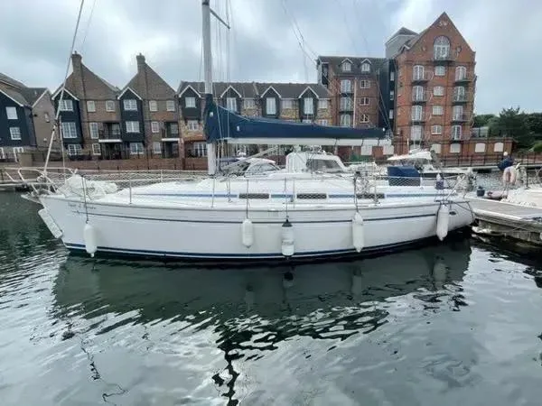 Bavaria Yachts Cruiser 34 used - photo 1
