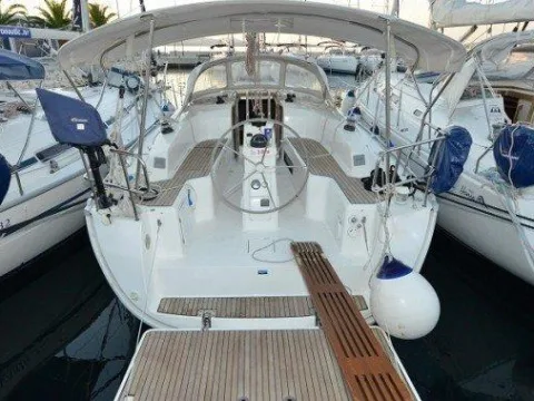 Bavaria Yachts Cruiser 33 used - photo 1