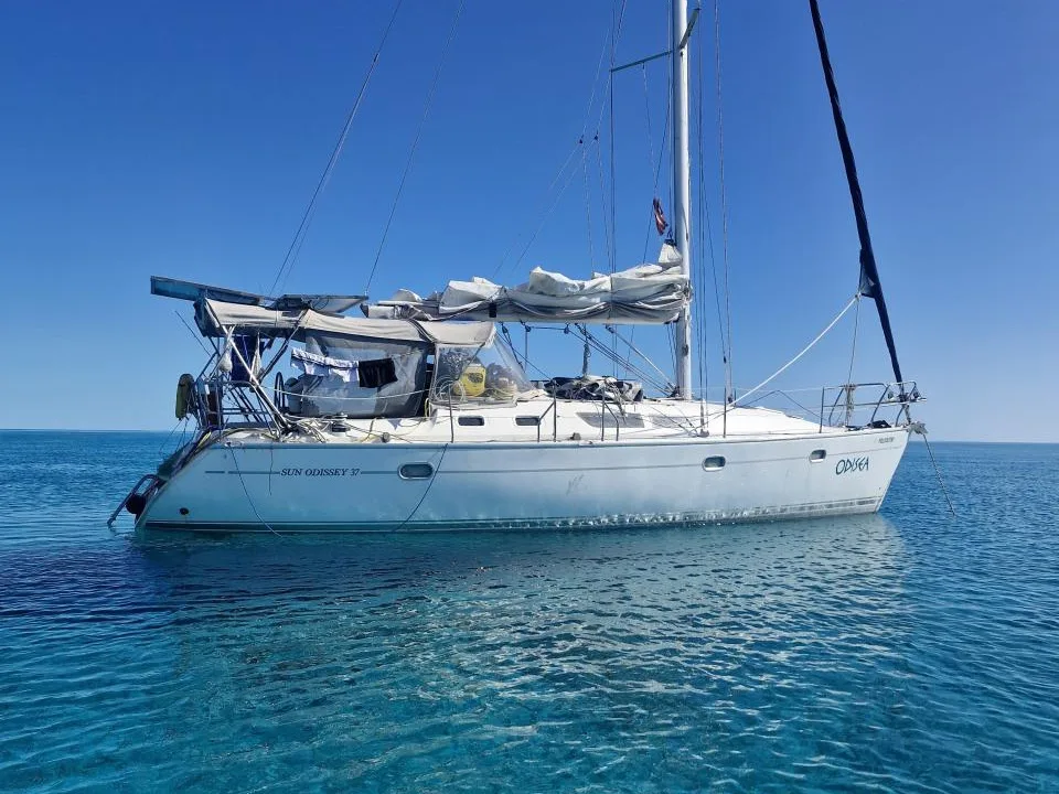 Jeanneau Sun Odyssey 37 used - photo 1