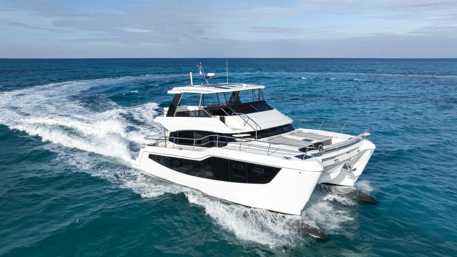 Aquila 50 yacht used - photo 1