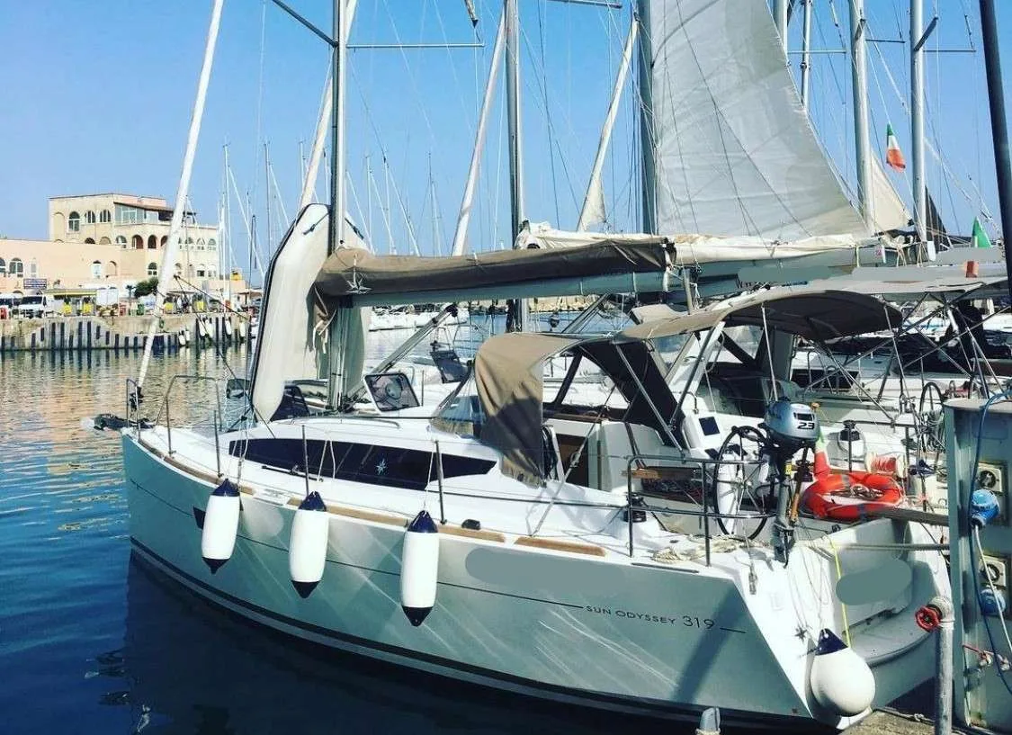 Jeanneau SUN ODYSSEY 319 used - photo 1