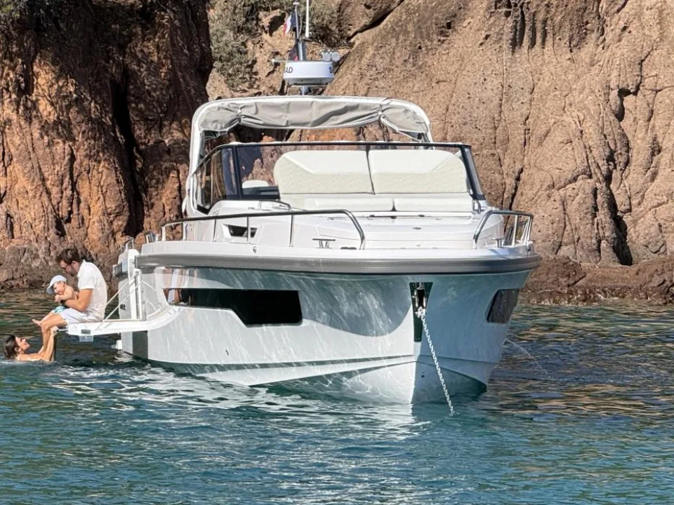 Nimbus SW 42 Targa used - photo 1