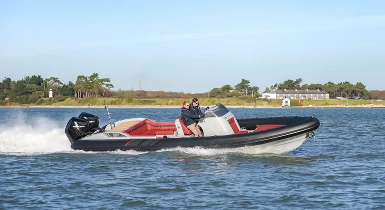 Cobra Ribs Nautique 9.2