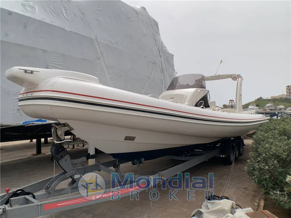 Joker Boat CLUBMAN 33 d'occasion - photo 1