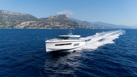 Delta Powerboats 72 COUPE gebraucht - Foto 1 Delta Powerboats 72 COUPE gebraucht - Foto 1