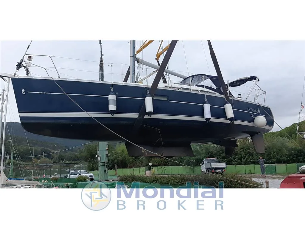 Beneteau OCEANIS CLIPPER 323 used - photo 1