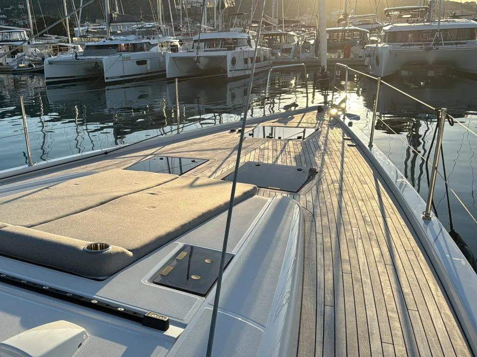 Beneteau Oceanis Yacht 54 used - photo 1