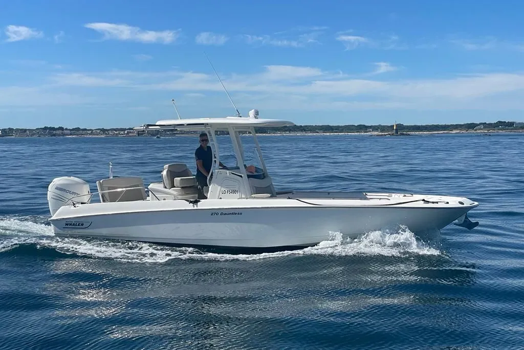 Boston Whaler 270 Dauntless used - photo 1