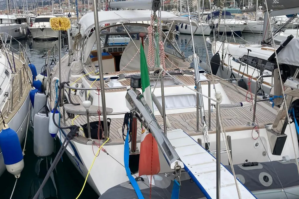 Hallberg-Rassy 43 used - photo 1