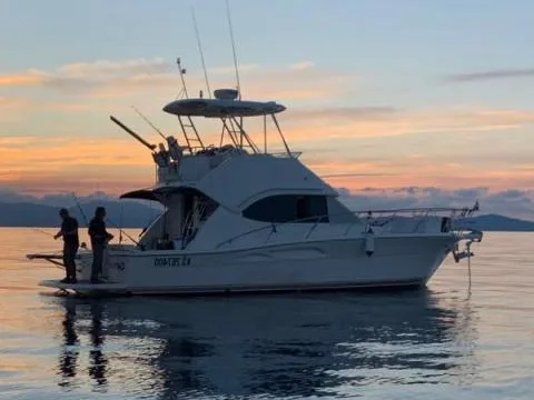 Riviera 37 Flybridge used - photo 1