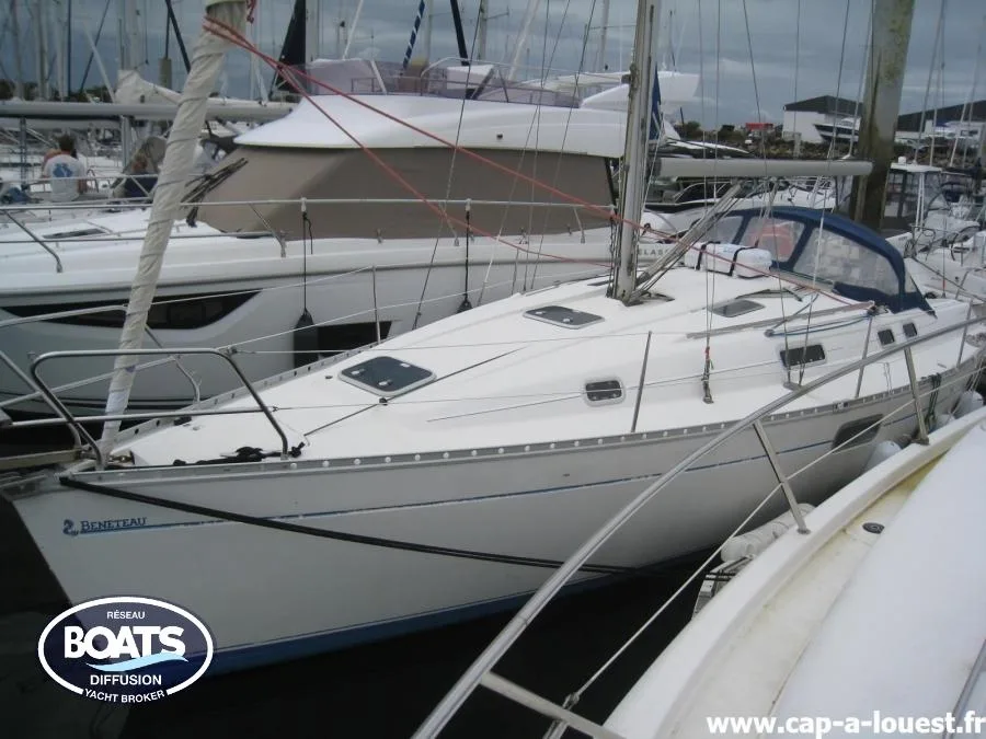 Beneteau Oceanis 351 used - photo 1