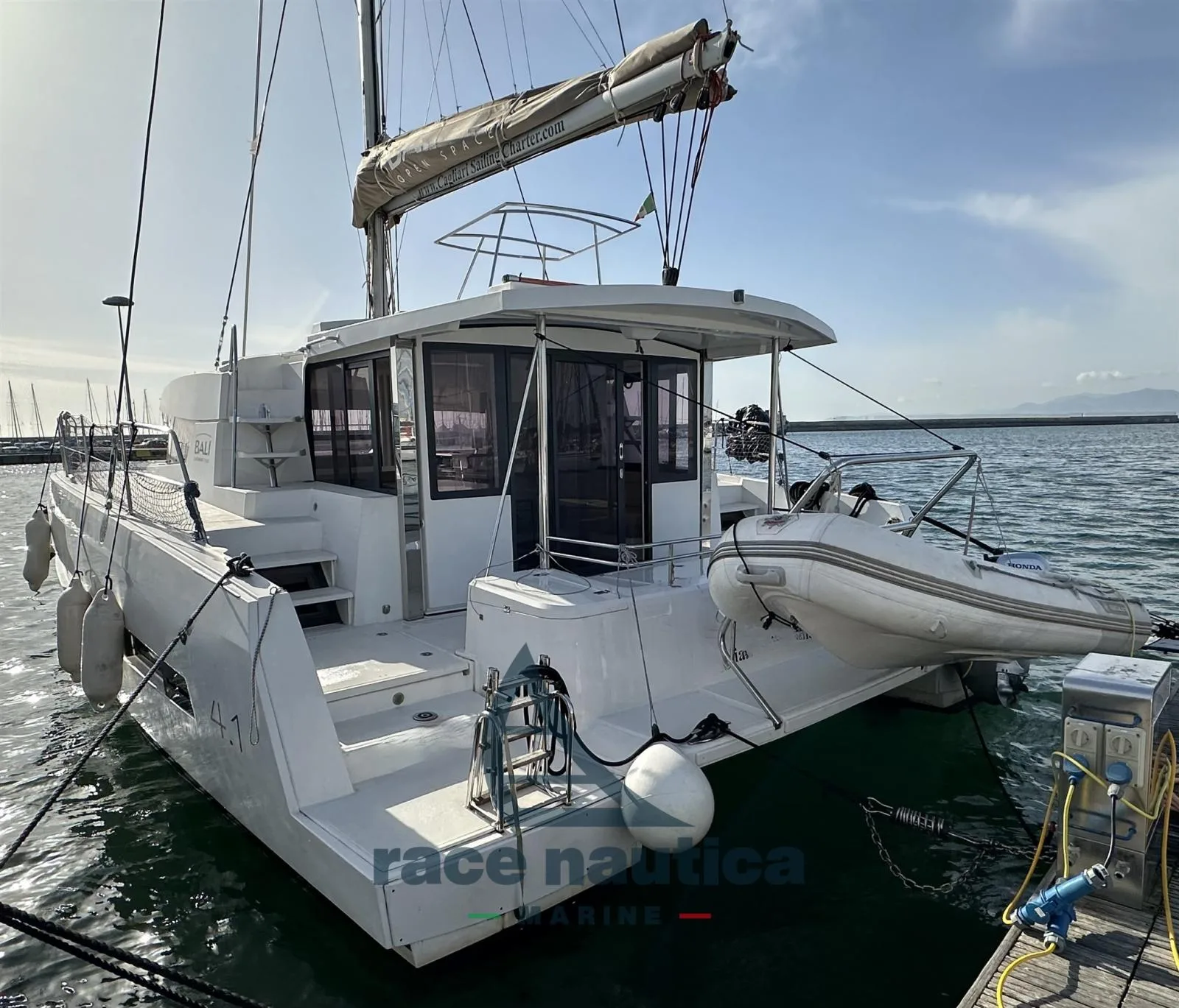Catana Bali 4.1 used - photo 1