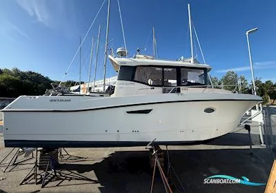 Quicksilver 905 Pilothouse used - photo 1