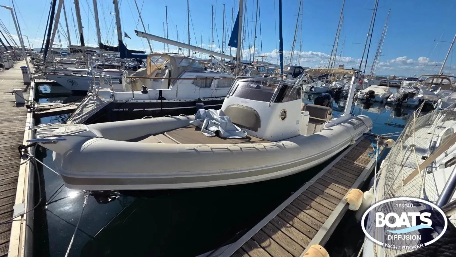 Joker Clubman 28 28 cabin usato - foto 1