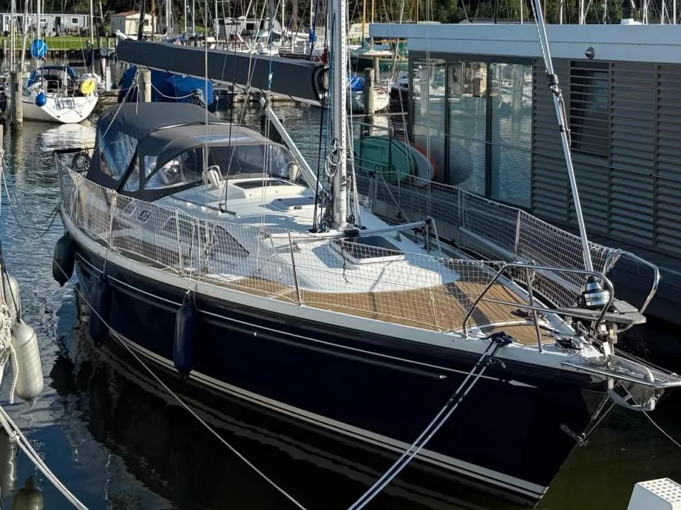 Dehler 36 CWS used - photo 1