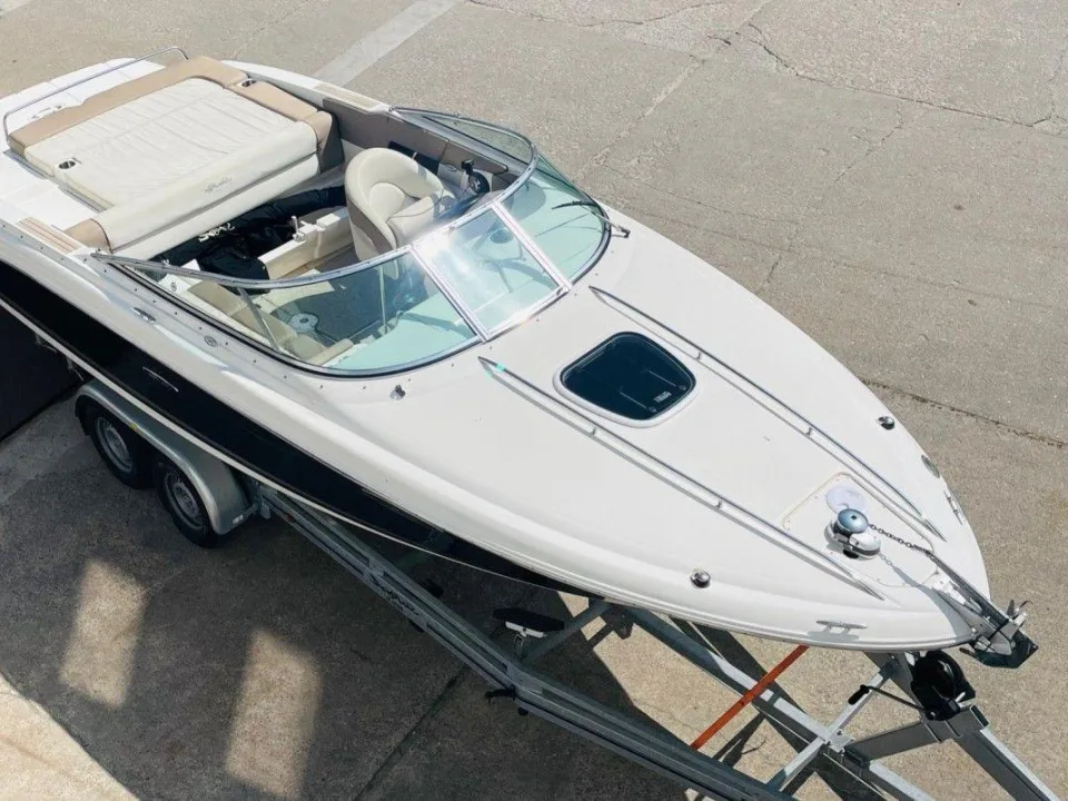 Sea Ray 240 SSE SunSport gebraucht - Foto 1