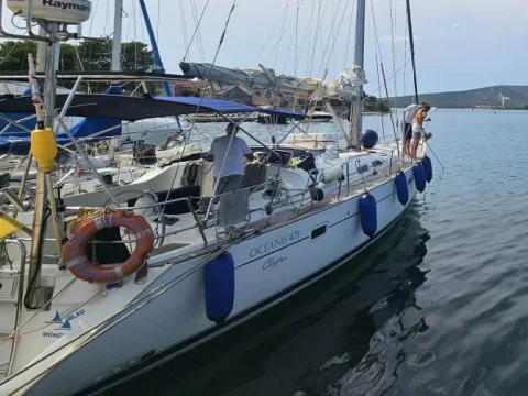 Beneteau Oceanis 473 usato - foto 1