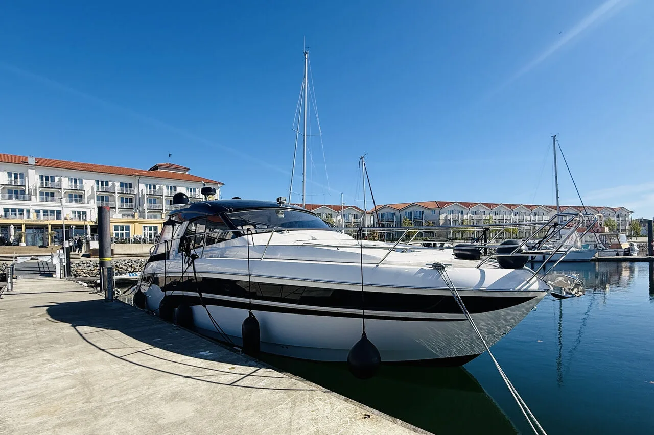 Bavaria Yachts 450 HT usato - foto 1