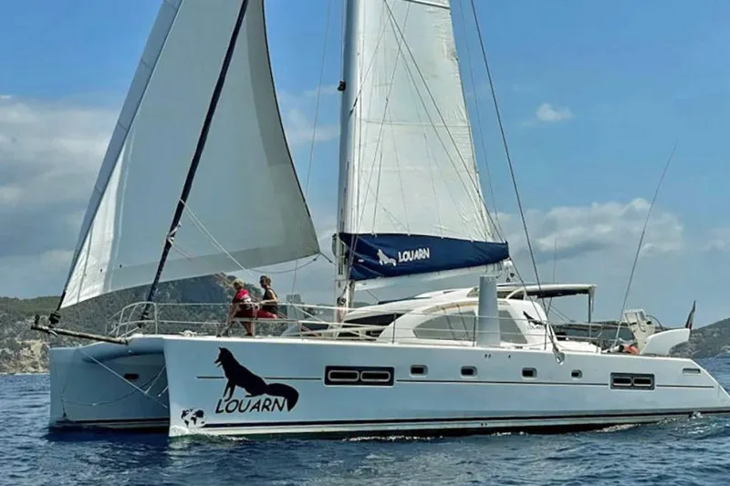 Catana 50 used - photo 1
