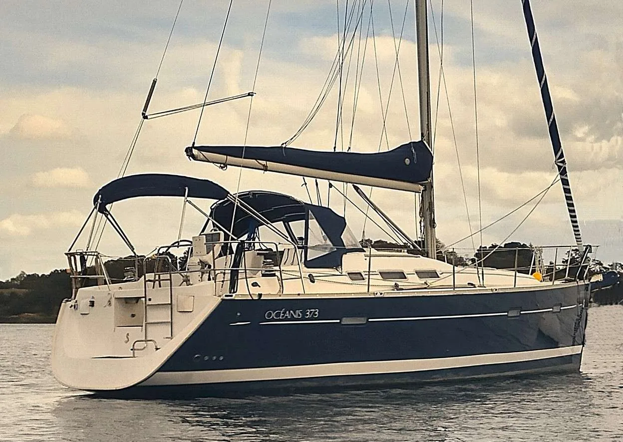 Beneteau OCEANIS 373 CLIPPER d'occasion - photo 1
