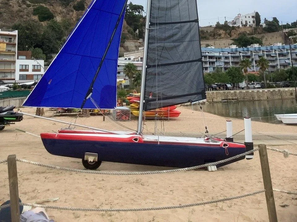 Topcat K1 Regatta used - photo 1
