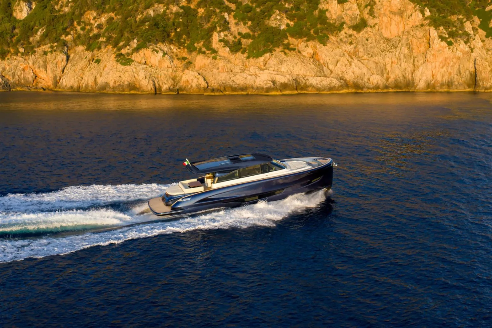 Solaris Power 60 coupe used - photo 1
