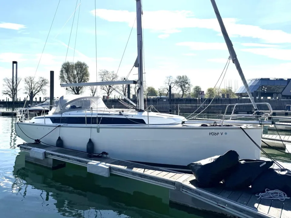 Bavaria Yachts 34 used - photo 1