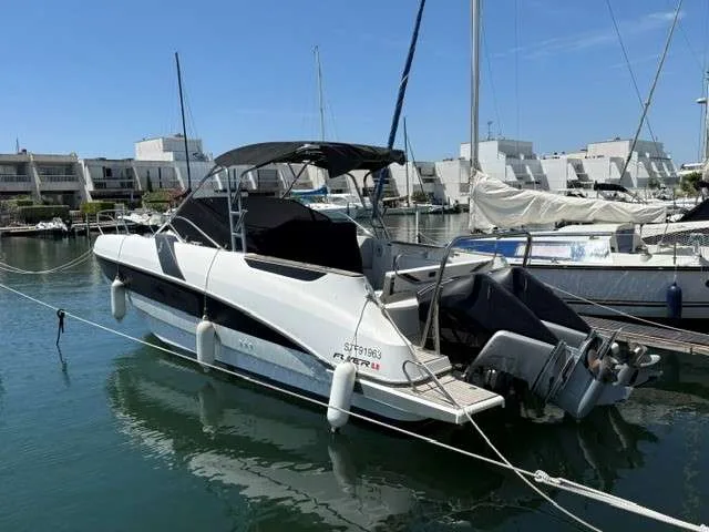 Beneteau FLYER 8.8 SUNDECK usato - foto 1