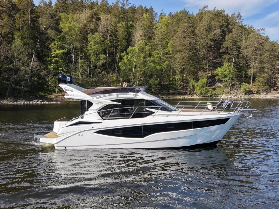 Galeon 360 Fly used - photo 1