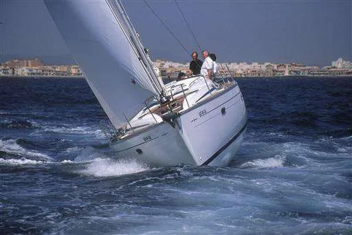 Bavaria 42 Cruiser used - photo 1