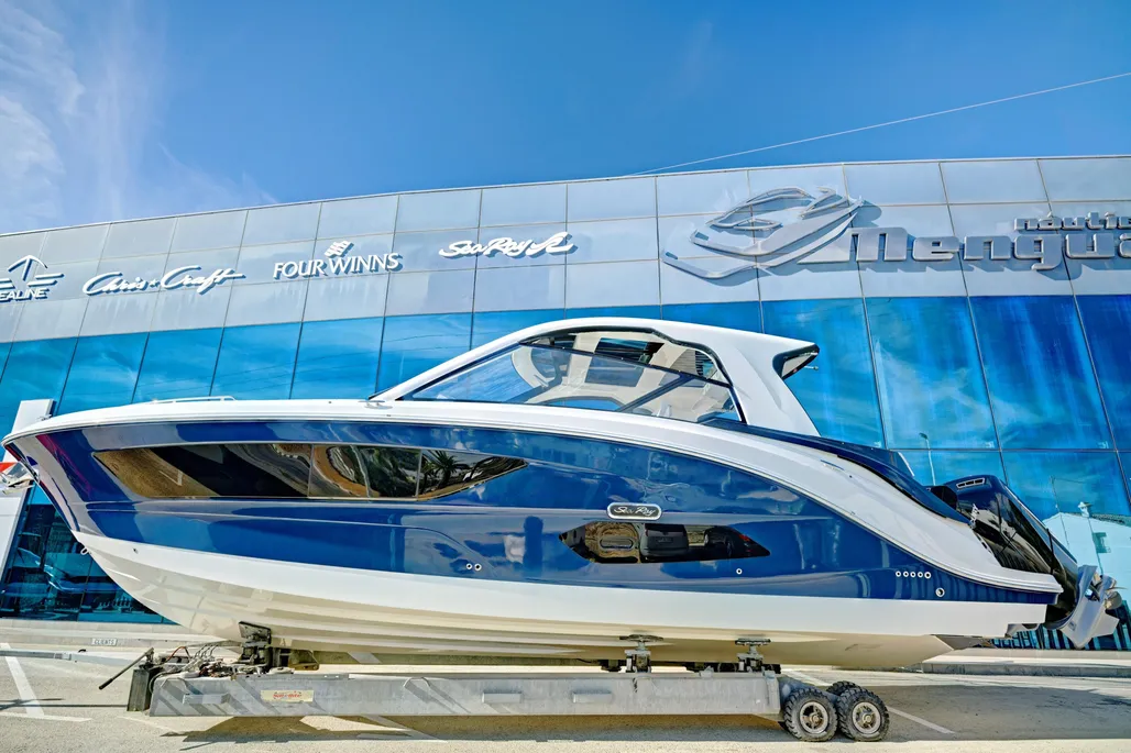 Sea Ray Sundancer 370 Outboard usato - foto 1