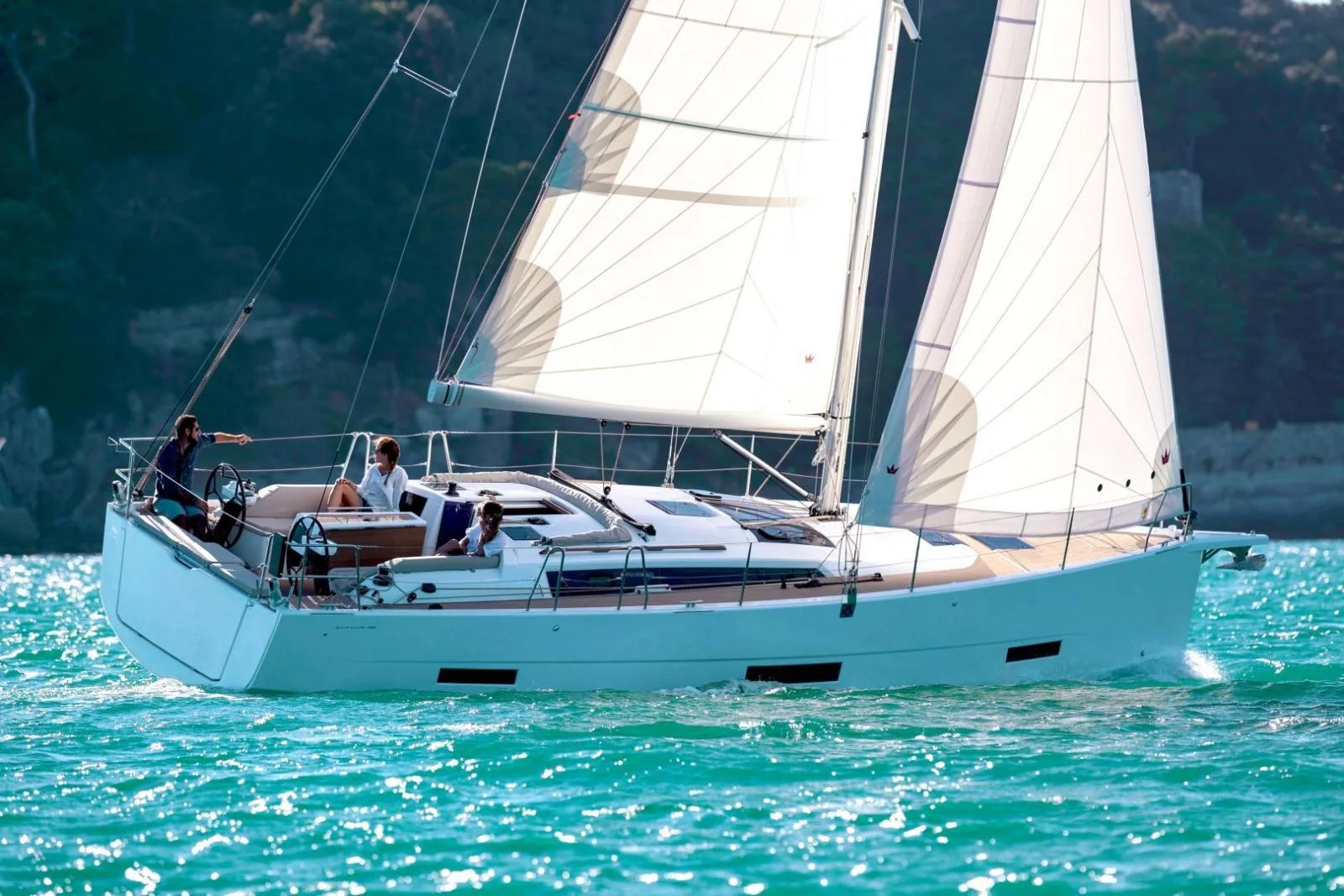 Dufour 390 used - photo 1