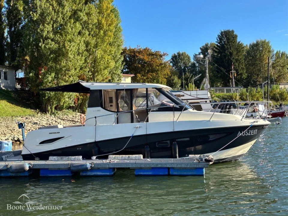 Quicksilver ACTIVE 855 gebraucht - Foto 1