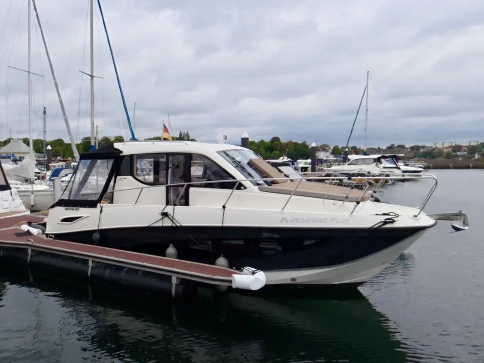 Quicksilver 905 Weekend used - photo 1